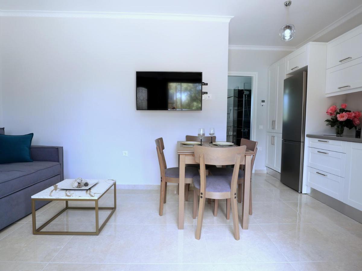 Frezia Apartment 2 Lefkada City Екстер'єр фото